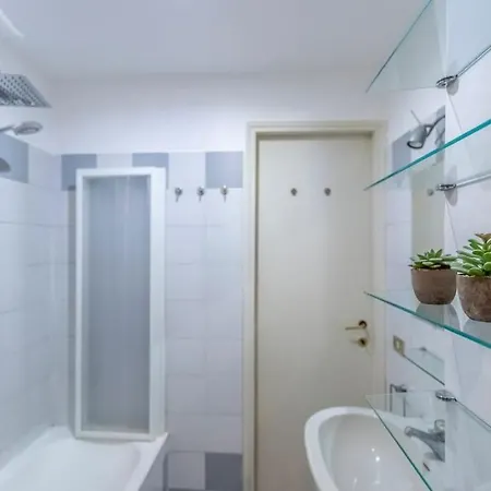 Appartement Solferino 29 - Brera Duomo With Private Garden Milan